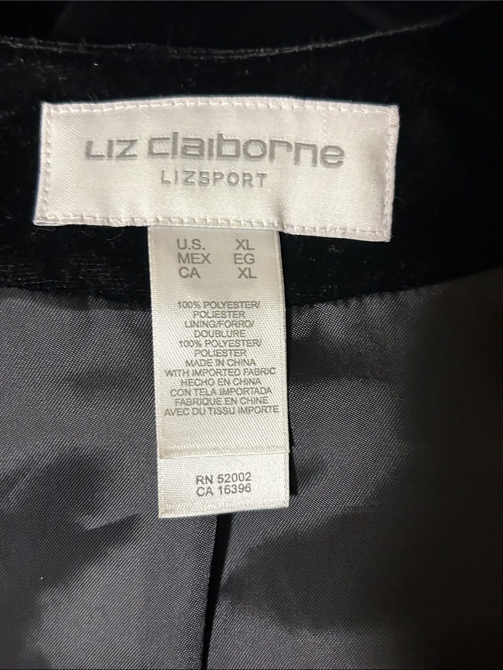 Liz Claiborne Black Velvet Single-Breasted Blazer - Picture 6 of 7